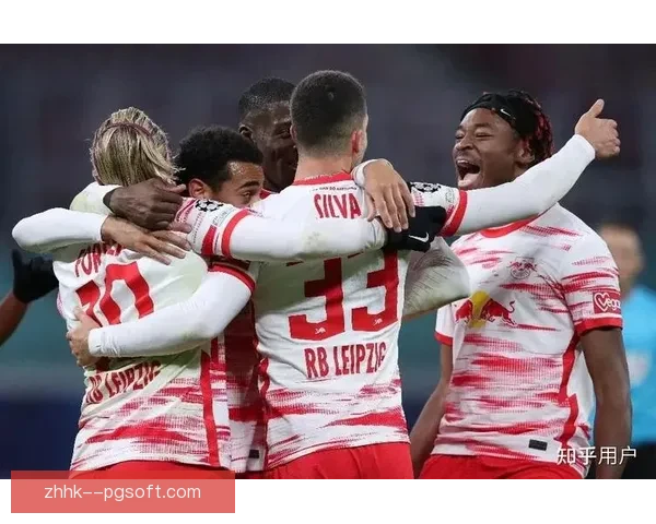 荷尔斯泰因基尔成功晋级德甲赛场引发球迷热烈关注